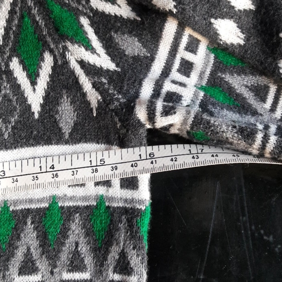 Gray, Green, and White Sweater - Picture 2 of 6